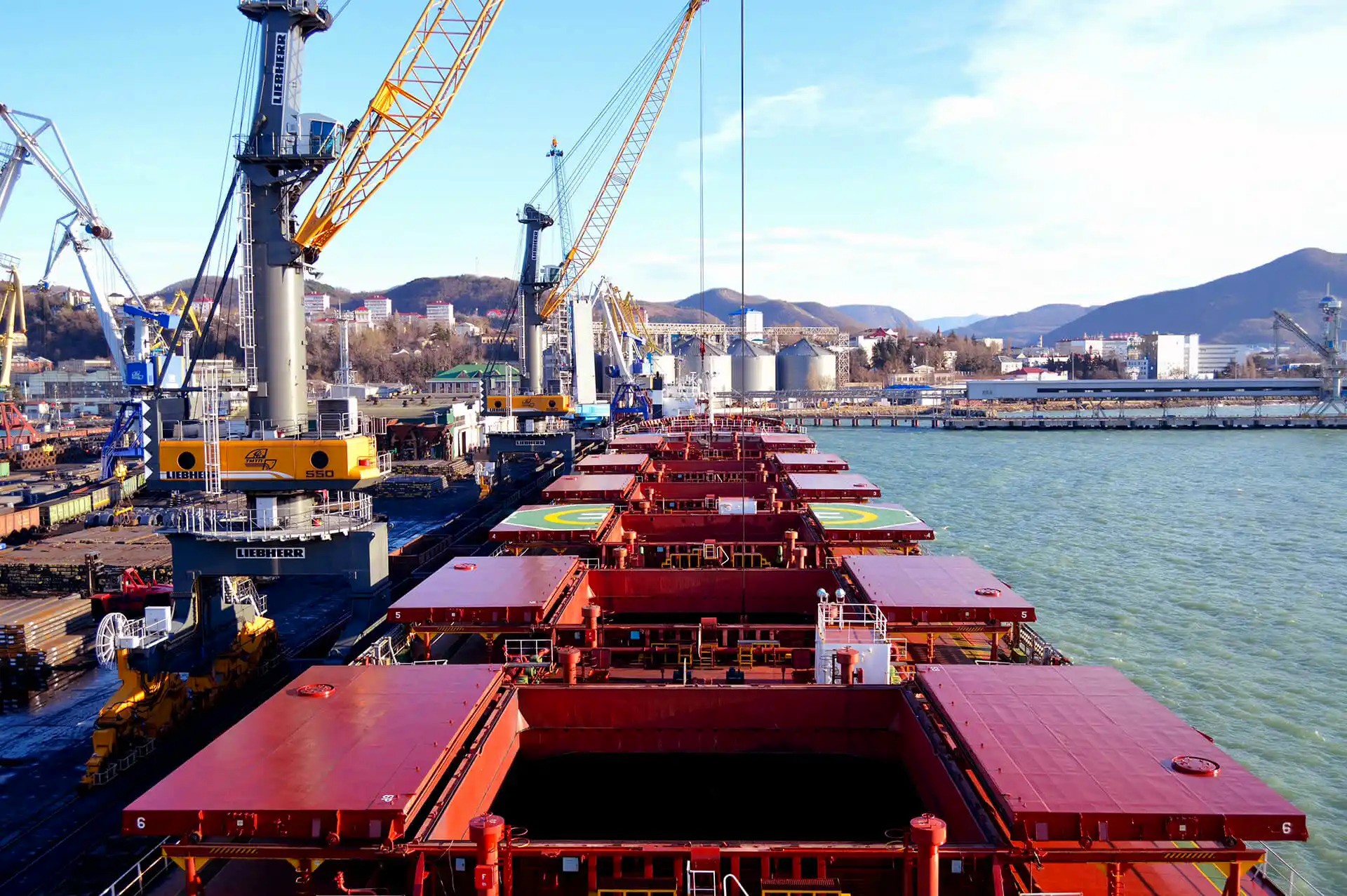 GeoTrends_DRY CARGO VESSELS shipping geotrends.eu