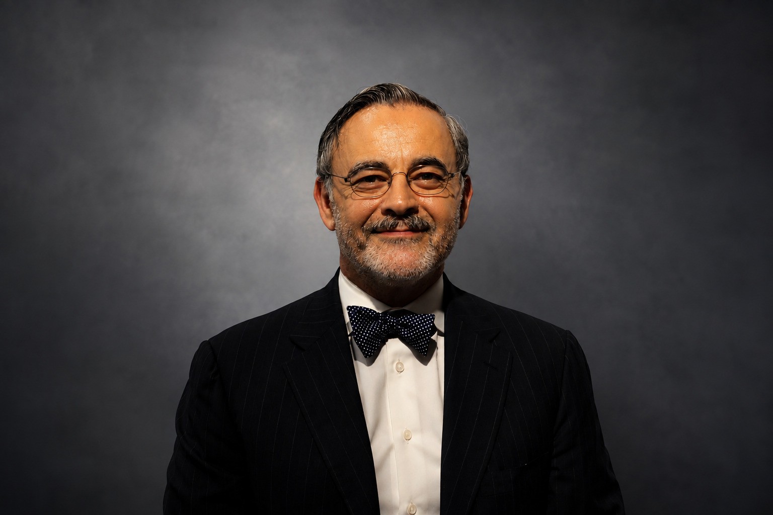 Portrait of Ali Alfoneh, senior fellow at the Arab Gulf States Institute and expert on Iranian politics